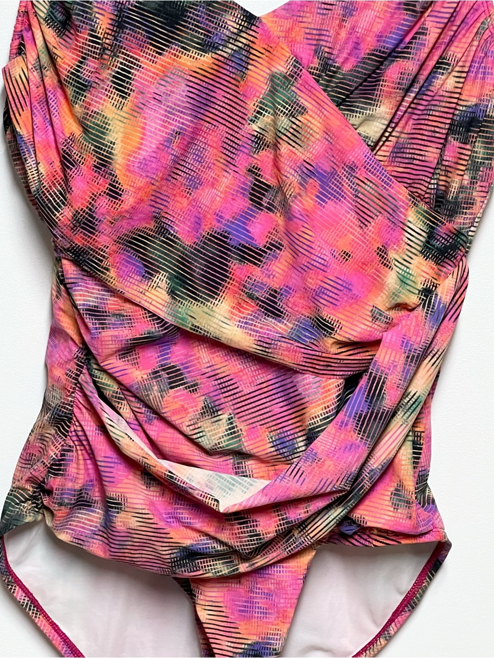 SPANX Faux-Wrap Ruched Print One-Piece Swimsuit Sz 14 - Picture 3 of 6
